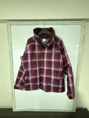 Patagonia Women's Insulated Sidewall Plaid Ski Jacket Purple/Burgundy